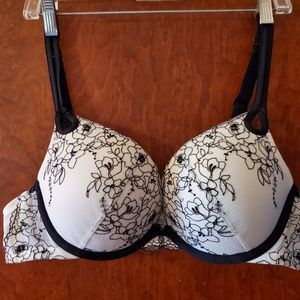 🌸2 for $40🌸 Floral push up bra! - NWOT